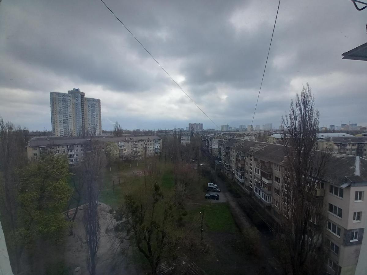 Apartment Darnitca Kiev Exteriör bild